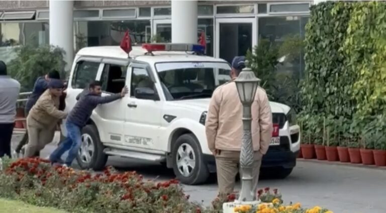 uk-deh-02-cm-vis-7211404_18122025141037_1812f_1766047237_254