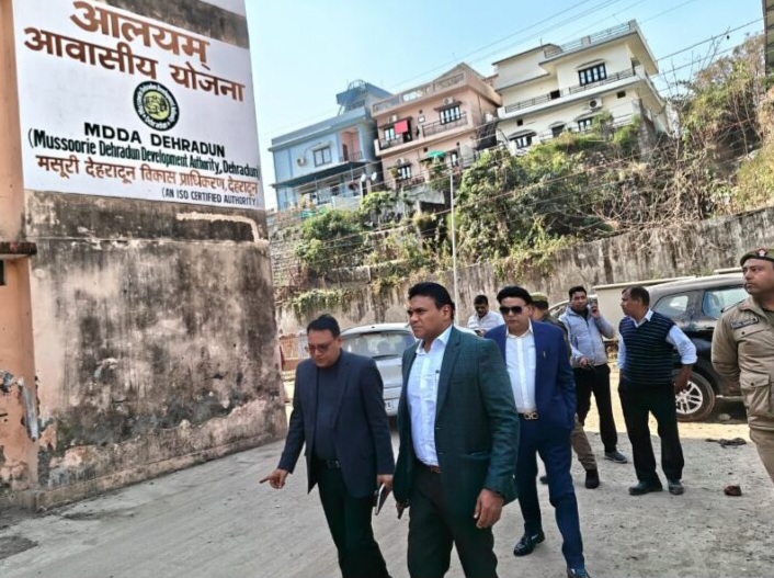 r-rajesh-kumar-768x544-1