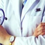 taking_photographs_female_doctor_1694028062_1723293960701