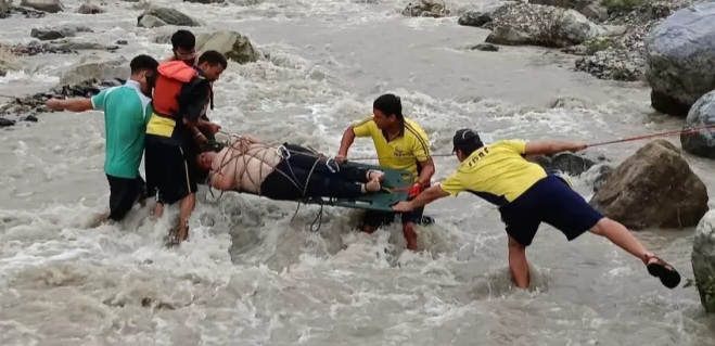 06_08_2023-dehradun_news_23493753_m